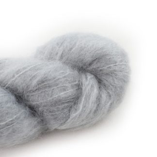 Cowgirlblues Fluffy Mohair Unicolor 03 Sølv Ræv