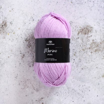 Svarta Fåret Merino Mini Garn 118 Overdådig Lilla