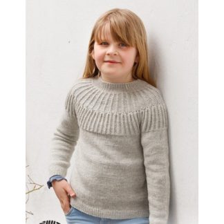 Hermine by DROPS Design - Bluse Strikkeopskrift str. 2-12 år - 11/12 år